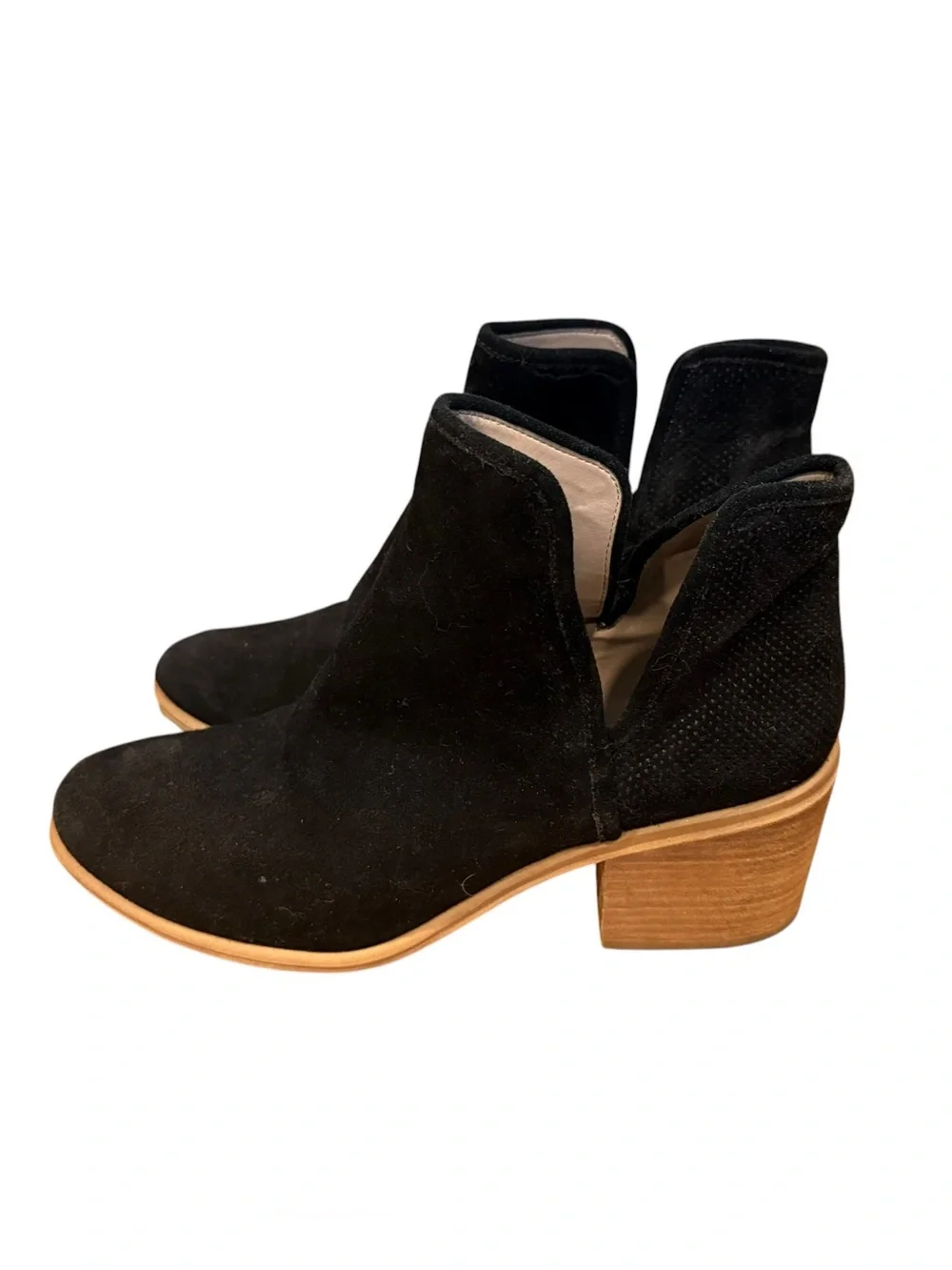 Hinge Black Suede Ankle Booties Pointed Toe Cutout Stacked Block Heel 8.5